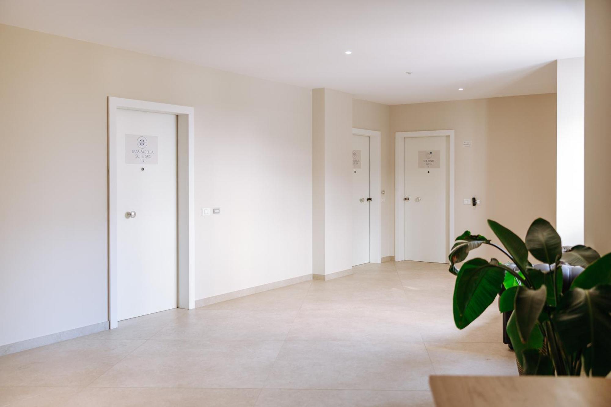 Marisabella Suite Spa 3 Бари Екстериор снимка