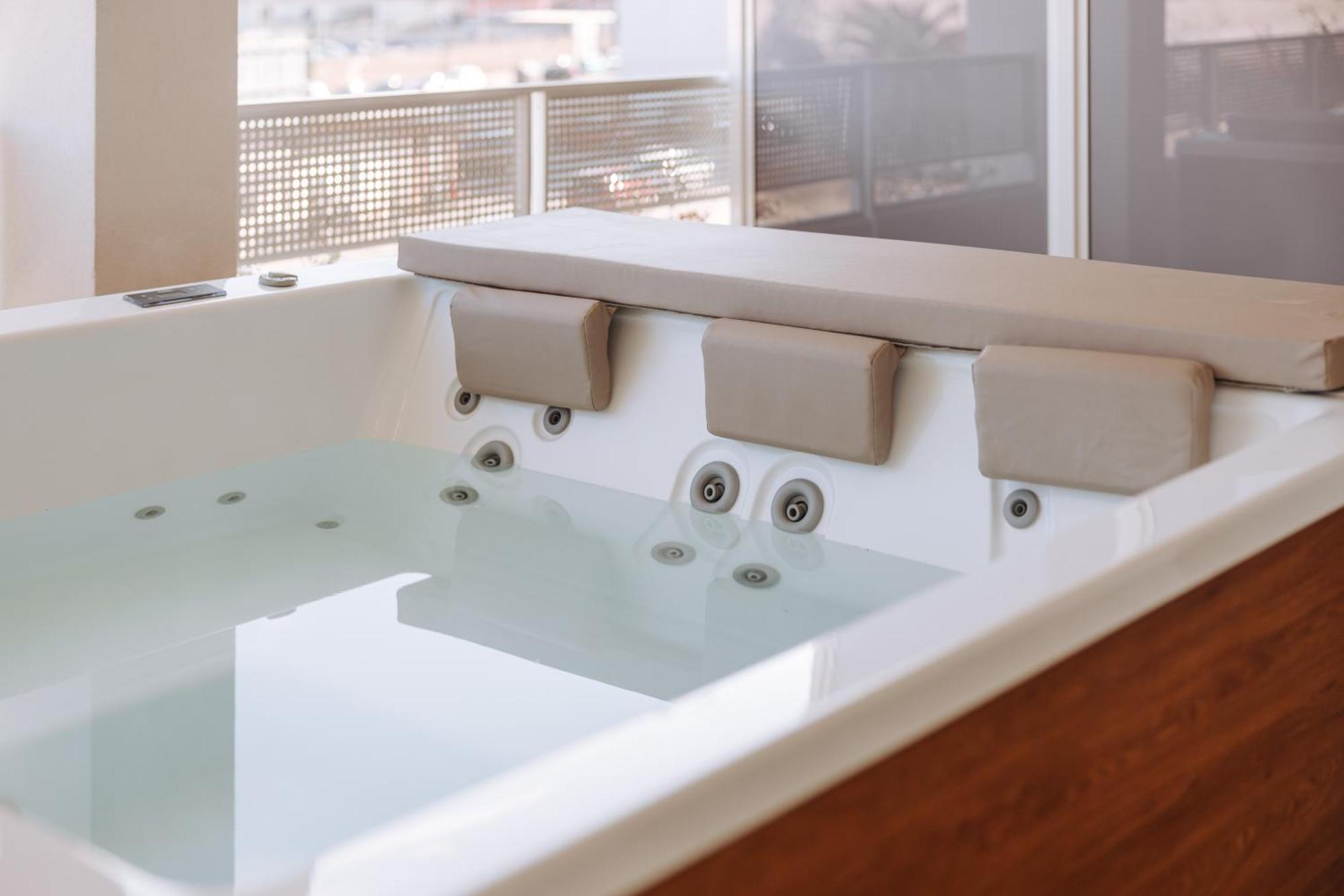 Marisabella Suite Spa 3 Бари Екстериор снимка